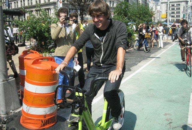 Foursquare playboy Dennis Crowley, who could probably afford to buy bikes for every New Yorker, was introduced as the "Mayor" of bike shares, ahahahaha.
